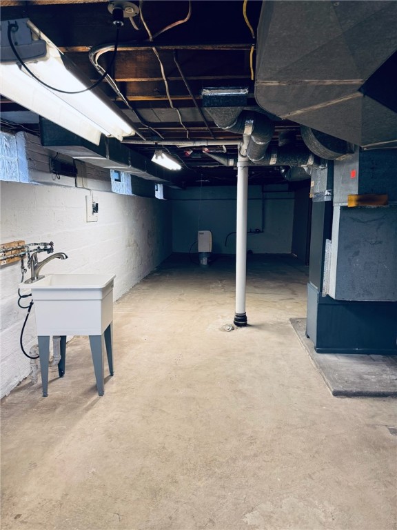 543 Brooks Avenue Rochester, NY 14619 - Photo 31 of 31