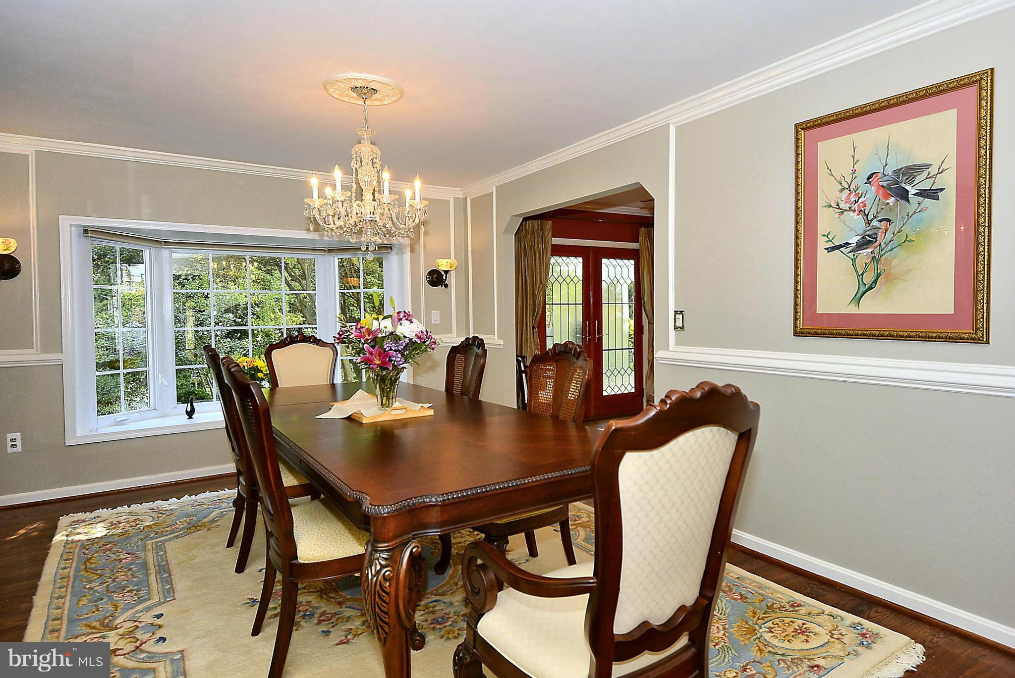 8616 Atwell Road Potomac, MD 20854 - Photo 9 of 30 Dining Room