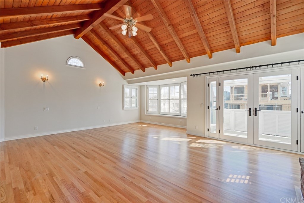 317 4th Street Manhattan Beach, CA 90266 - Photo 13 of 31