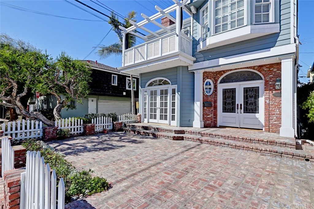 317 4th Street Manhattan Beach, CA 90266 - Photo 30 of 31