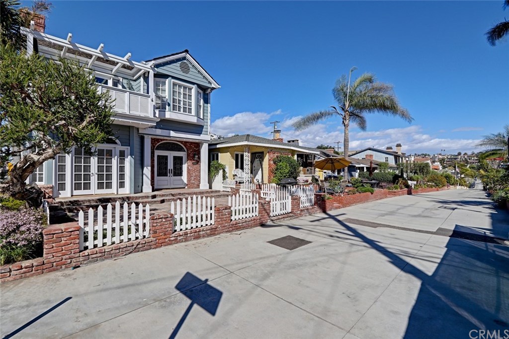 317 4th Street Manhattan Beach, CA 90266 - Photo 31 of 31