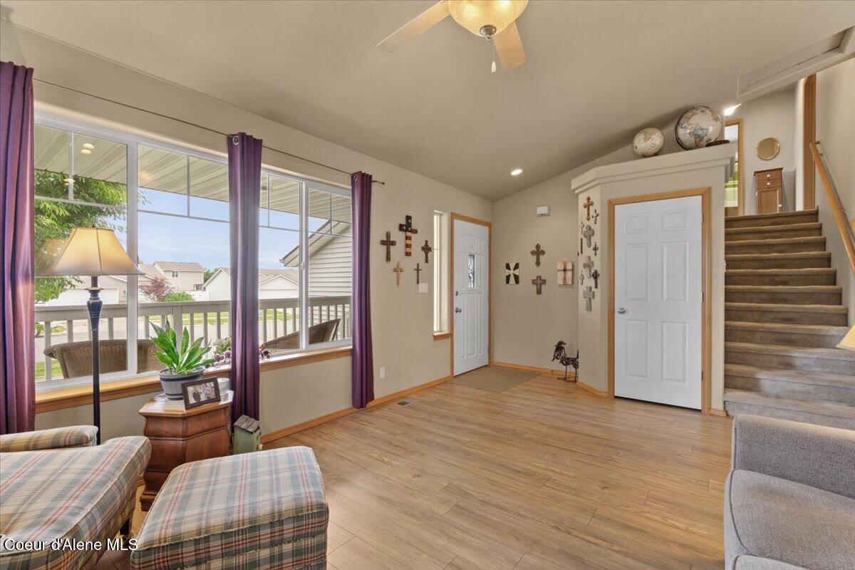 3660 West Manning Loop Coeur D'Alene, ID 83815 - Photo 5 of 32 12-3660 W Manning Loop_RedHogMedia