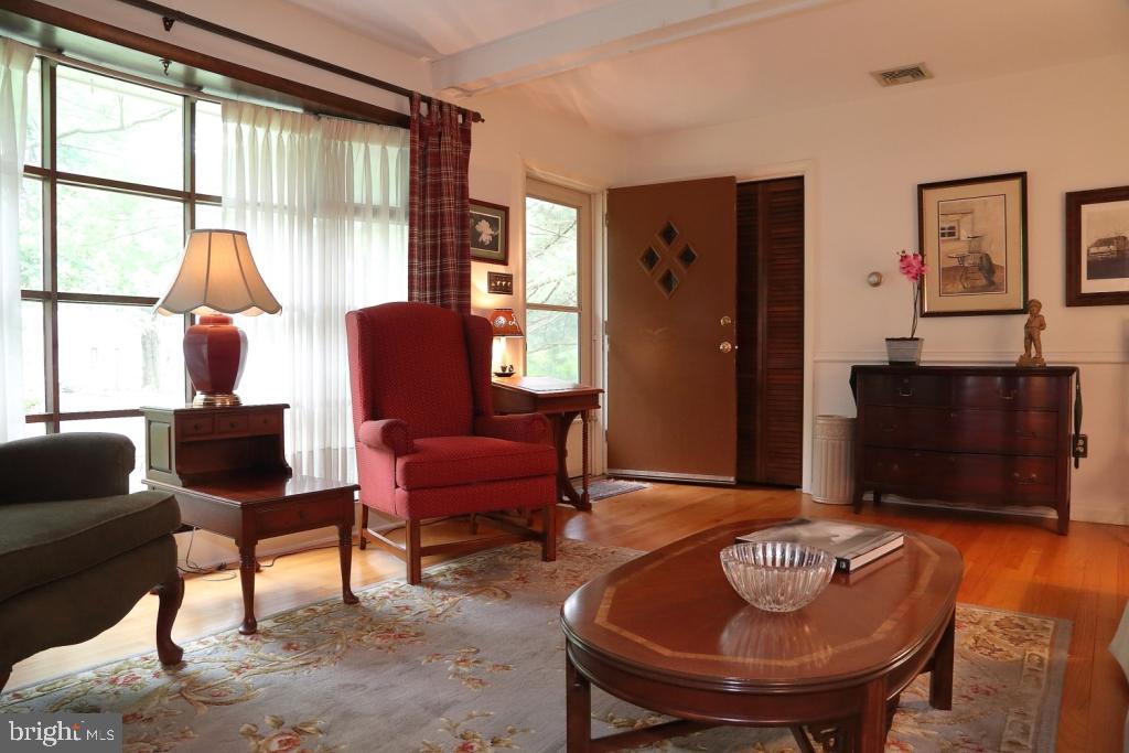 207 Timber Road Lebanon, PA 17042 - Photo 2 of 30 Gallery Image 2