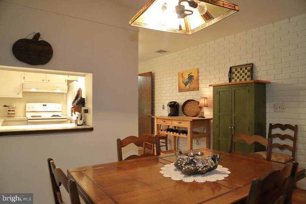207 Timber Road Lebanon, PA 17042 - Photo 9 of 30 Gallery Image 9