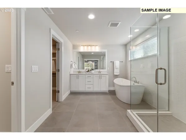 $819,775 | 10252 Southeast Compass Crse Street, Unit 349, Happy Valley, OR 97086