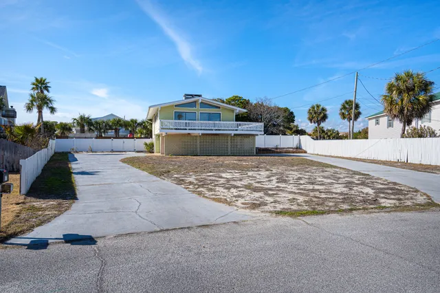 $625,000 | 427 Caviar Drive, Fort Walton Beach, FL 32548