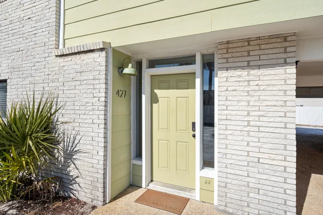 $625,000 | 427 Caviar Drive, Fort Walton Beach, FL 32548
