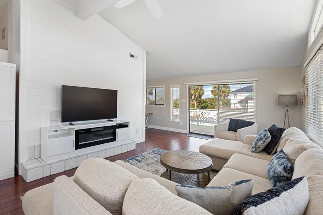 $625,000 | 427 Caviar Drive, Fort Walton Beach, FL 32548