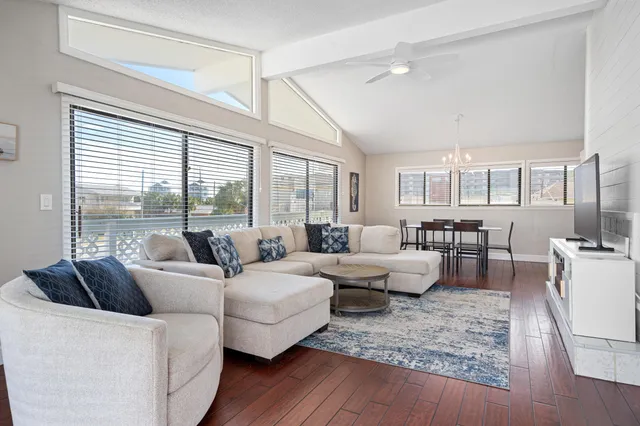 $625,000 | 427 Caviar Drive, Fort Walton Beach, FL 32548