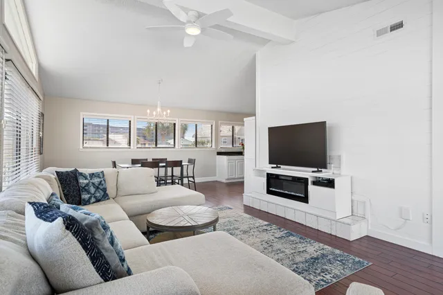 $625,000 | 427 Caviar Drive, Fort Walton Beach, FL 32548