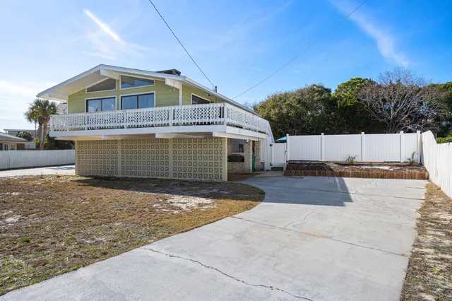 $625,000 | 427 Caviar Drive, Fort Walton Beach, FL 32548