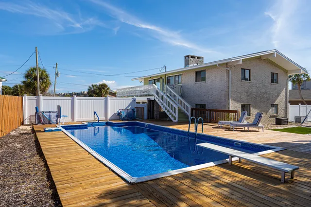 $625,000 | 427 Caviar Drive, Fort Walton Beach, FL 32548