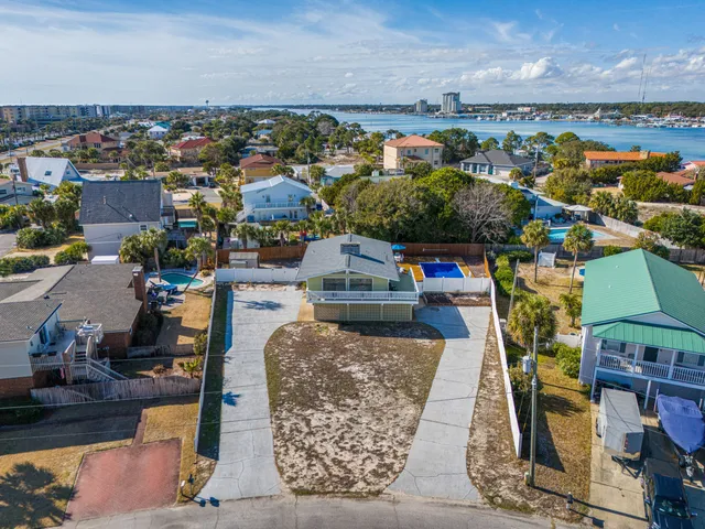 $625,000 | 427 Caviar Drive, Fort Walton Beach, FL 32548