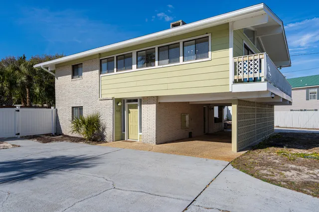 $625,000 | 427 Caviar Drive, Fort Walton Beach, FL 32548