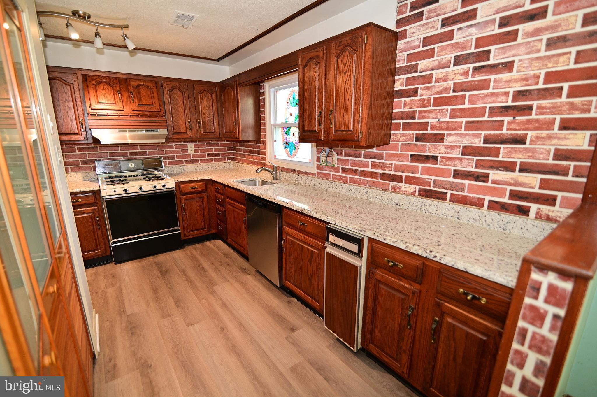 1215 Adams Road Waldorf, MD 20602 - Photo 17 of 36 Gallery Image 17