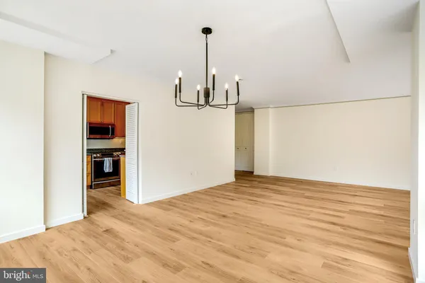 $490,000 | 4101 Cathedral Avenue Northwest, Unit 711, Washington, DC 20016