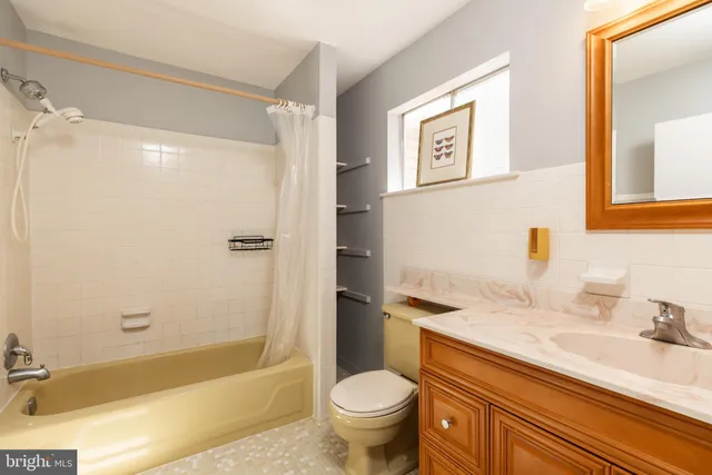 $2,700 | 5001 The Pines Boulevard, Wilmington, DE 19808