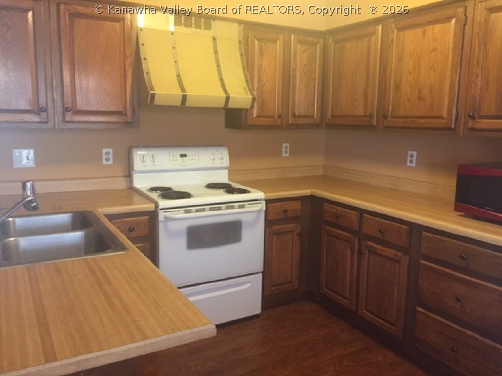 243 Taylor Road Point Pleasant, WV 25550 - Photo 7 of 15 Gallery Image 7