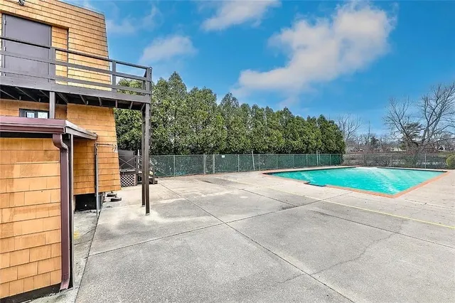 $3,400 | 510 Child Street, Unit 303B, Warren, RI 02885