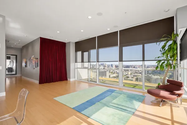 $1,340,000 | 555 East 5th Street, Unit 2901, Austin, TX 78701
