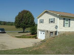 2881 Buckingham Road Greeneville, TN 37745 - Photo 7 of 9 Photo 7