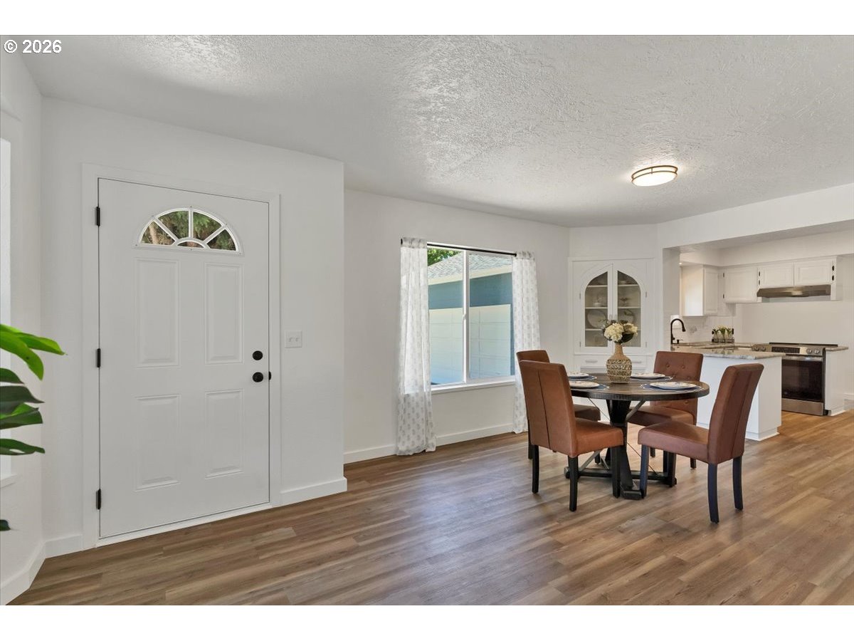 4826 Future Road Northeast Salem, OR 97305 - Photo 6 of 44