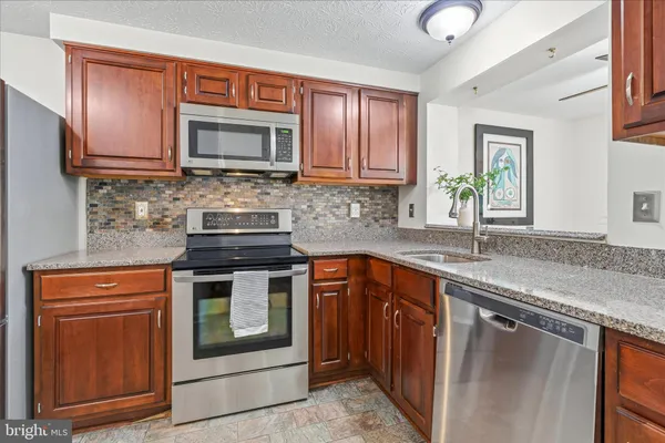 $315,000 | 557 Boysenberry Lane, Frederick, MD 21703