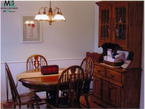 31243 Hoover Road Warren, MI 48093 - Photo 5 of 7 415447-4.JPG