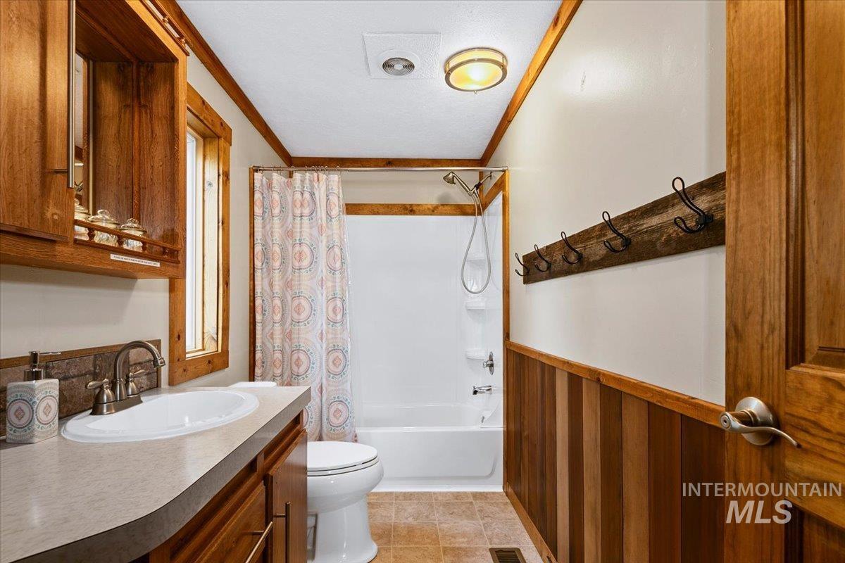 29 McIntyre Gulch Road Boise, ID 83716 - Photo 42 of 50