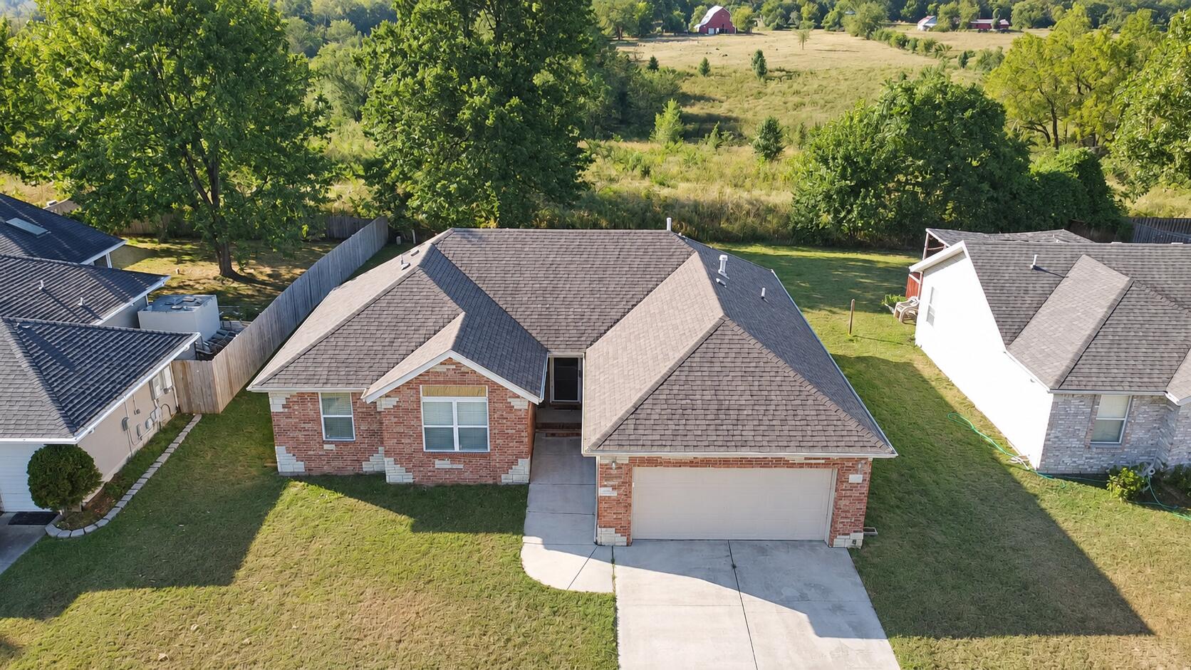4590 West University Street Springfield, MO 65802 - Photo 41 of 44 D92F562F-E9E8-4542-BED7-0448FED8DBC0