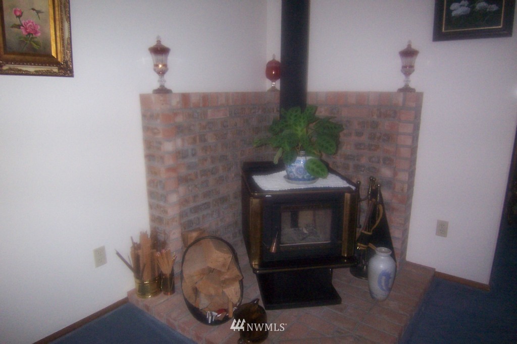 1525 Lidstrom Road East Port Orchard, WA 98366 - Photo 11 of 25 Gallery Image 11