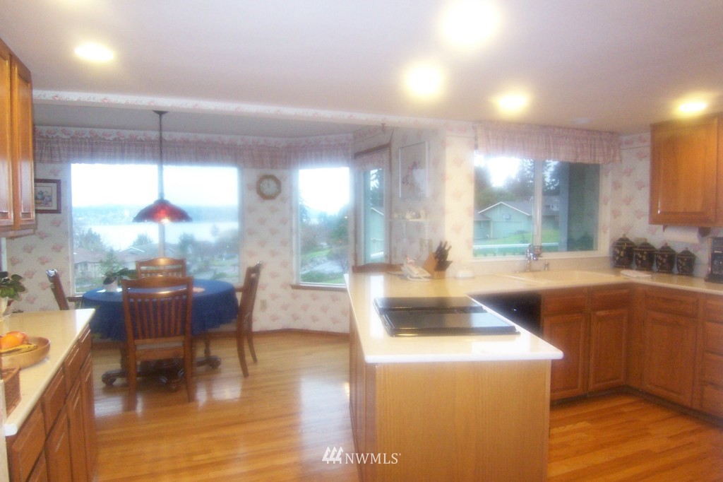 1525 Lidstrom Road East Port Orchard, WA 98366 - Photo 12 of 25 Gallery Image 12