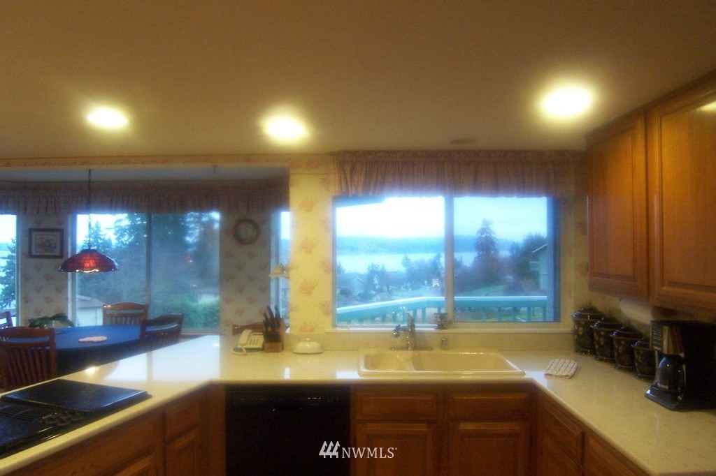 1525 Lidstrom Road East Port Orchard, WA 98366 - Photo 15 of 25 Gallery Image 15
