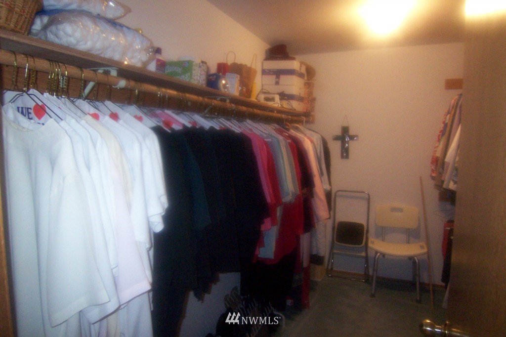 1525 Lidstrom Road East Port Orchard, WA 98366 - Photo 19 of 25 Gallery Image 19