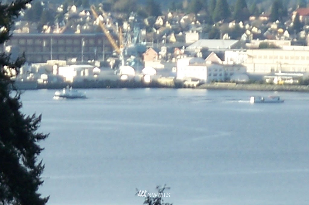 1525 Lidstrom Road East Port Orchard, WA 98366 - Photo 5 of 25 Gallery Image 5