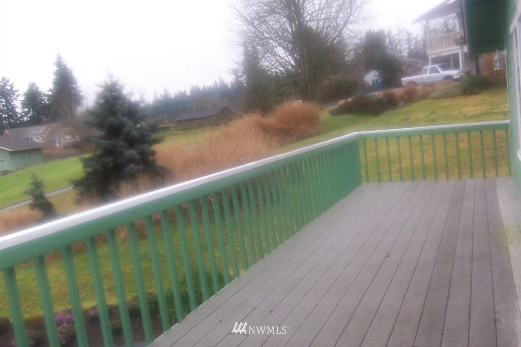 1525 Lidstrom Road East Port Orchard, WA 98366 - Photo 8 of 25 Gallery Image 8