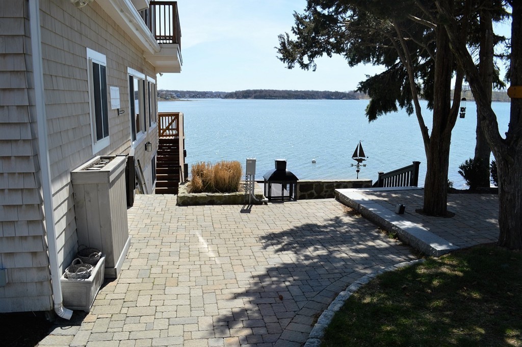 49 Edgewater Road Hull, MA 02045 - Photo 19 of 29 Gallery Image 19