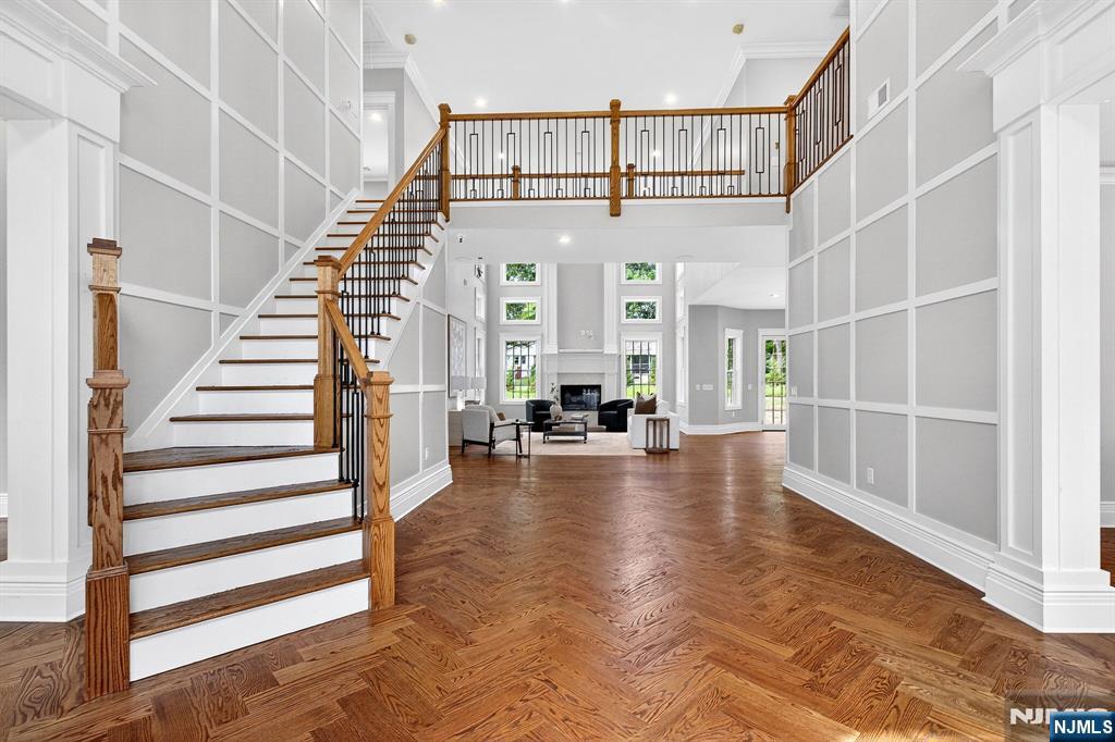 249 Terrace Road Franklin Lakes, NJ 07417 - Photo 3 of 22