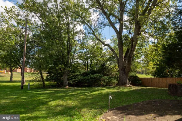 $2,495 | 3947 Setonhurst Road, Baltimore, MD 21208