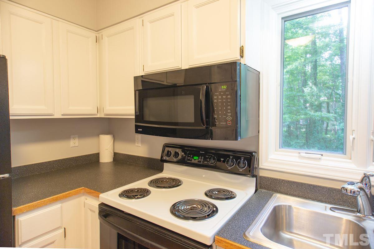4115 Olde Coach Road Durham, NC 27707 - Photo 11 of 29