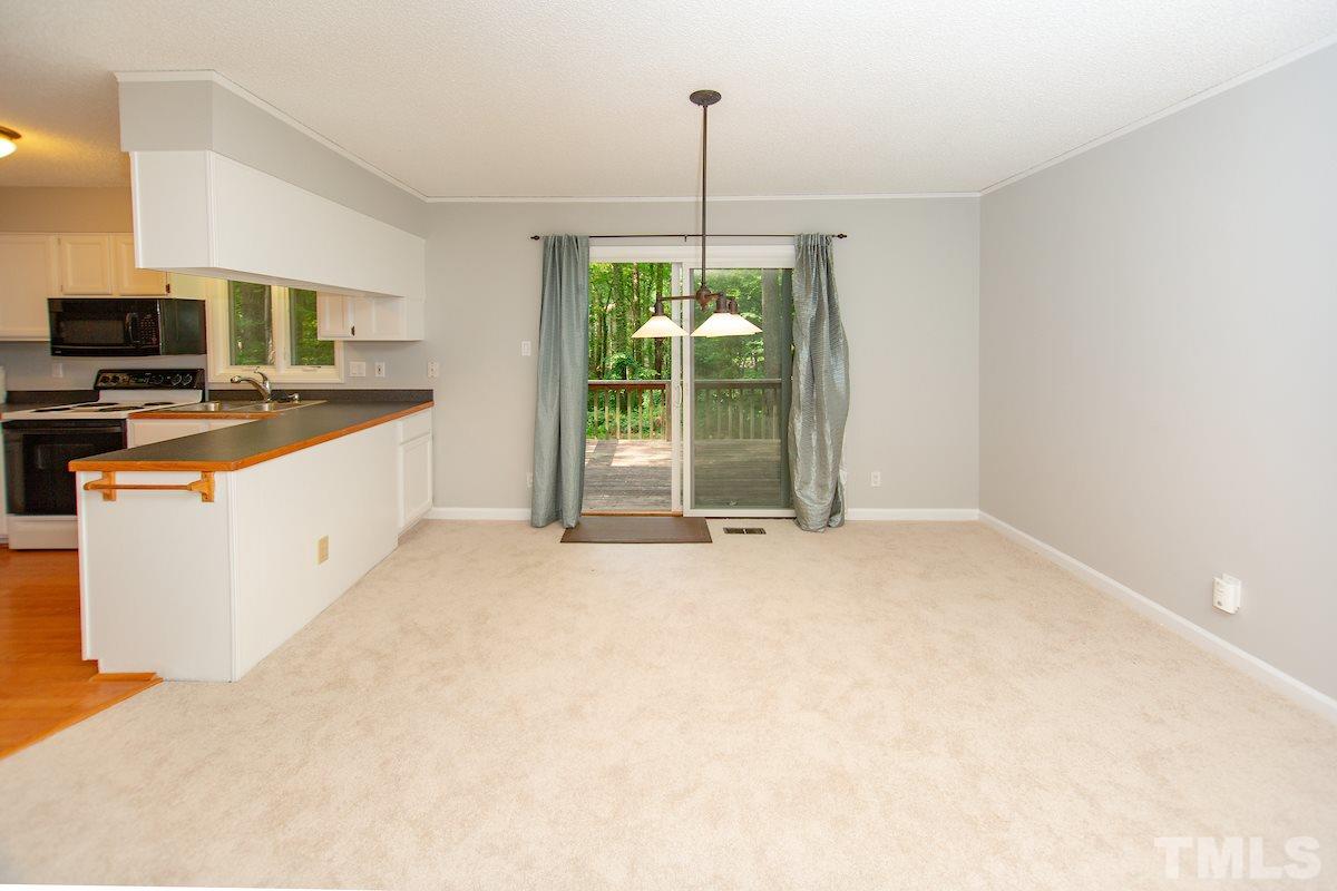 4115 Olde Coach Road Durham, NC 27707 - Photo 7 of 29