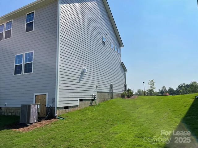 $3,000 | 17618 Snug Harbor Road, Unit LOT75, Charlotte, NC 28278