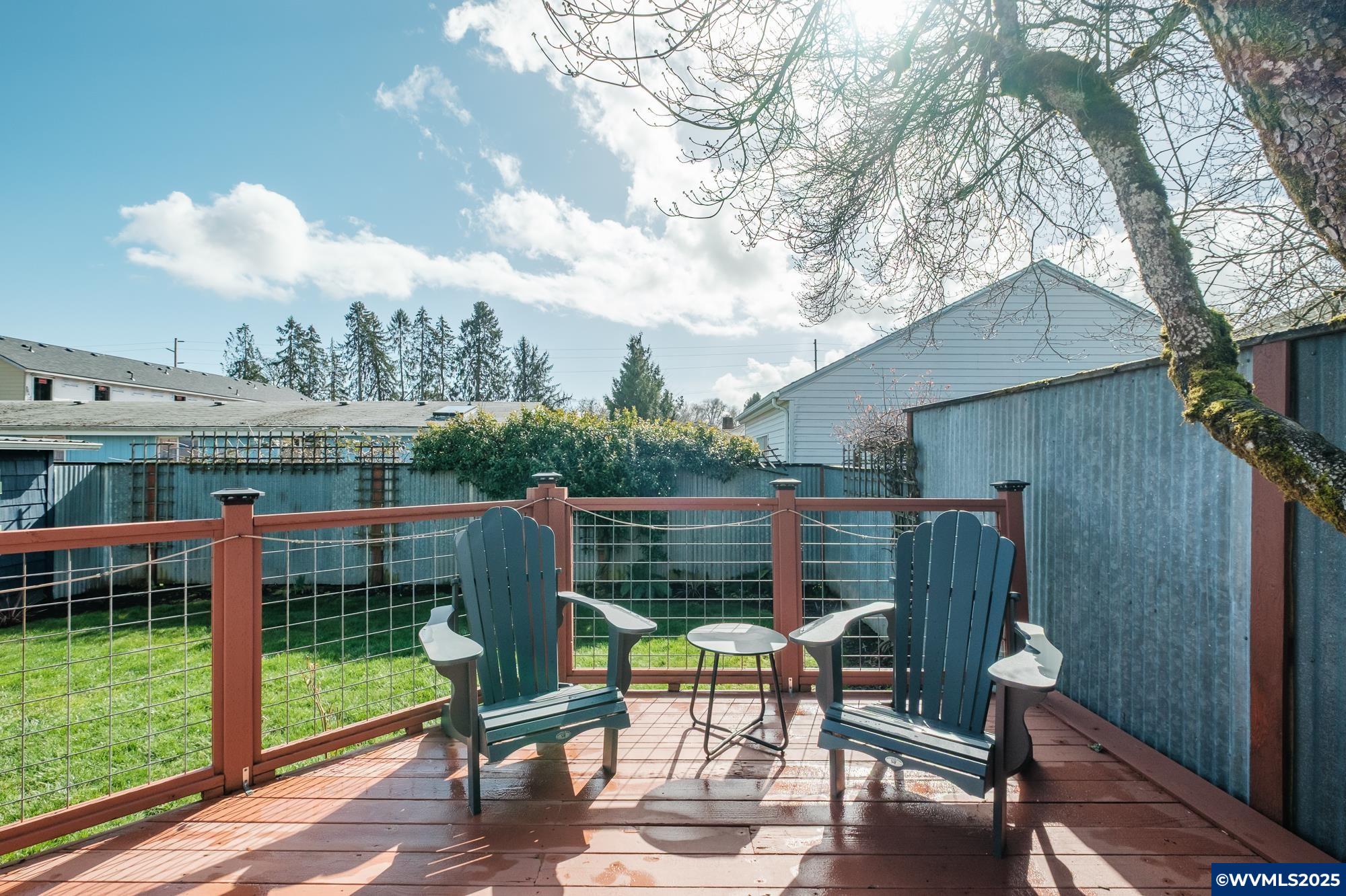 1437 Southwest Fern Place Albany, OR 97321 - Photo 33 of 37 Gallery Image 33