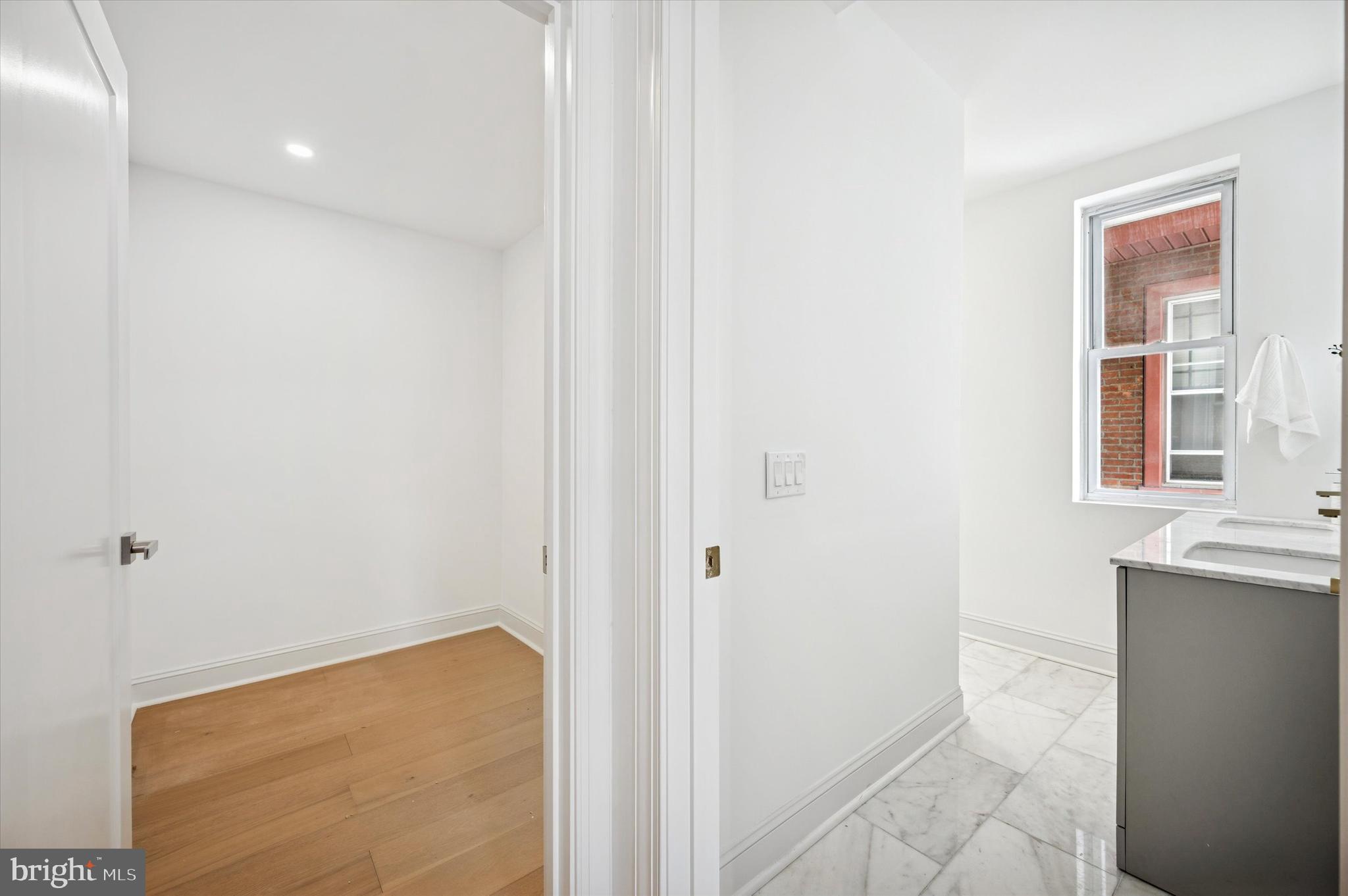 240 Earlham Terrace Philadelphia, PA 19144 - Photo 17 of 25