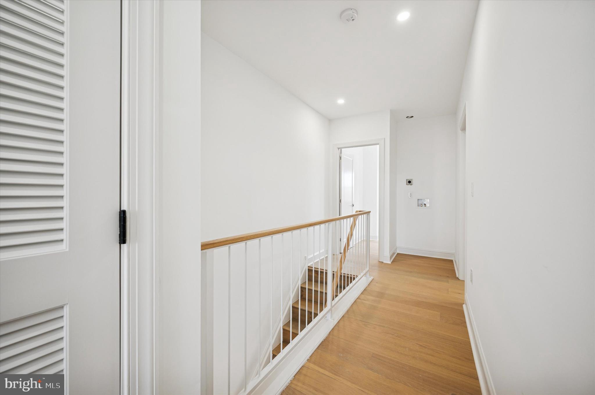 240 Earlham Terrace Philadelphia, PA 19144 - Photo 23 of 25