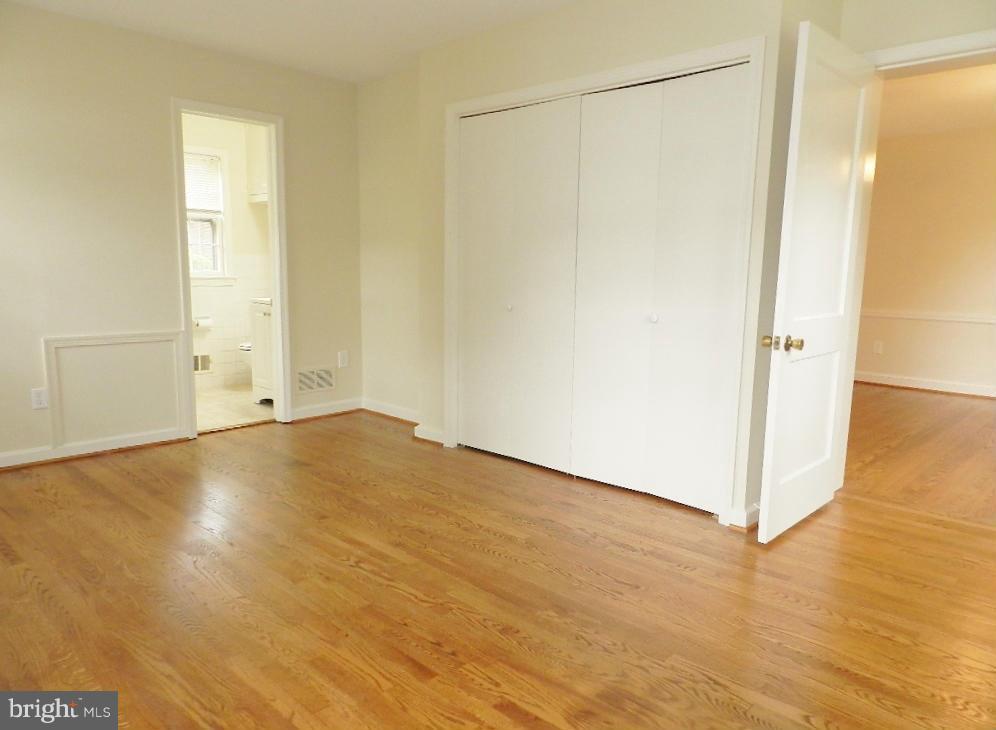 9926 Rogart Road Silver Spring, MD 20901 - Photo 15 of 30 Bedroom