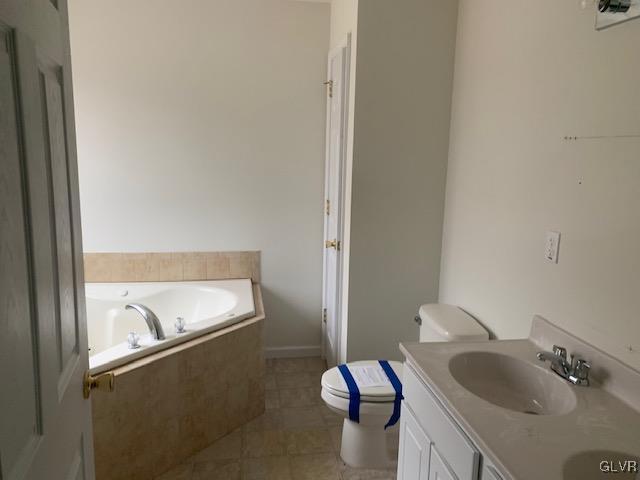 731 Edgewood Road Tobyhanna, PA 18466 - Photo 11 of 17 Master Bathroom
