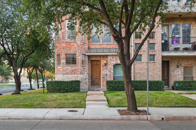$2,995 | 4105 Lafayette Street, Dallas, TX 75204