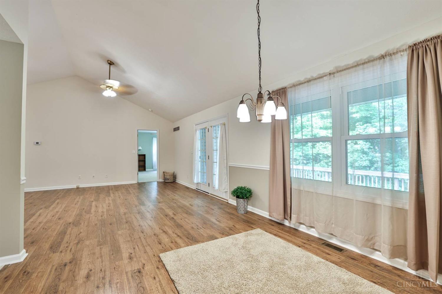1042 Redbird Road Loveland, OH 45140 - Photo 10 of 42