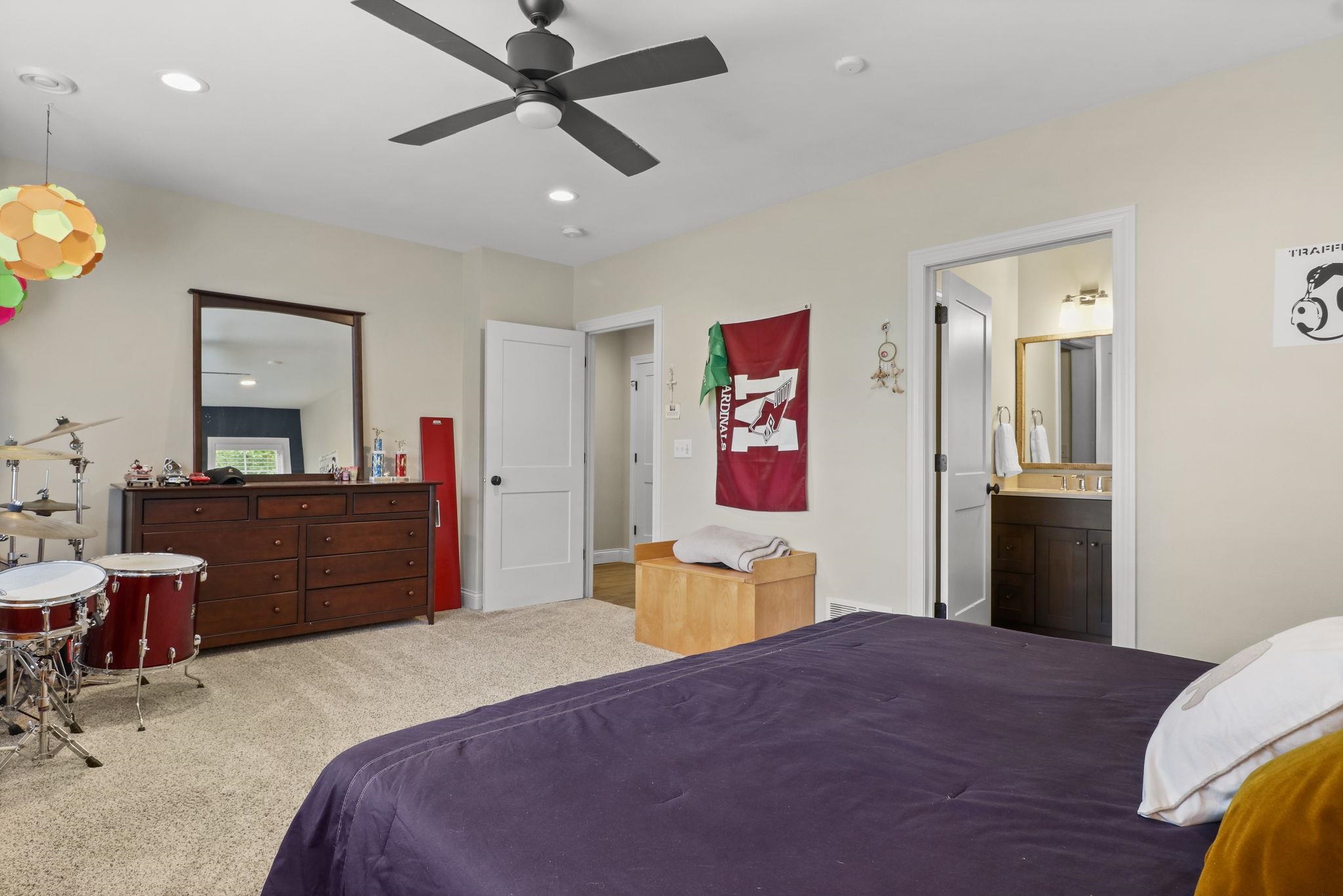 9801 Shadow Ridge Trail Middleton, WI 53562 - Photo 22 of 34